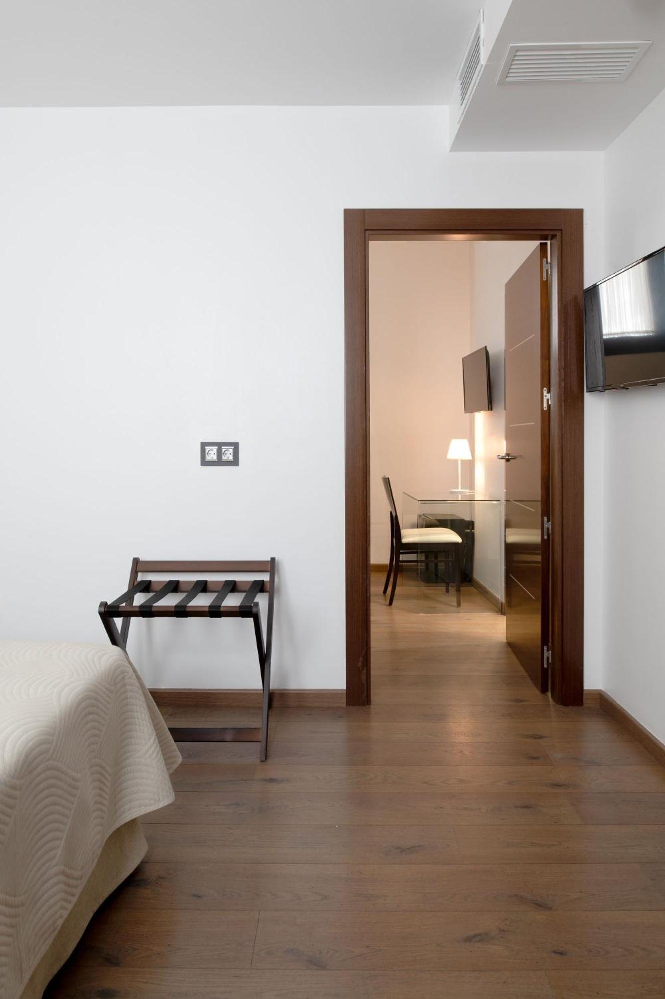 Hotel Infanta Leonor Ecija Exterior photo